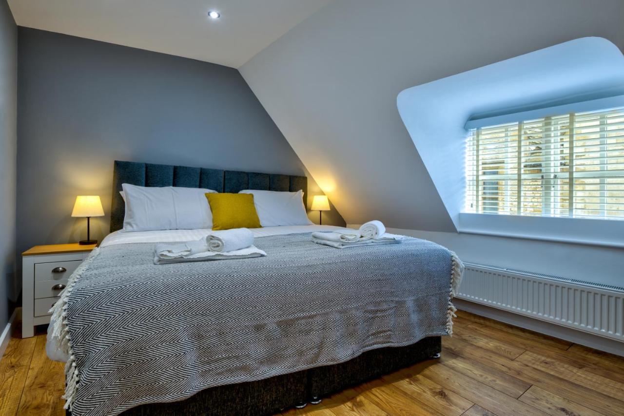 Stamford Central Stay - Stylish 2-Bed Apartment With Wifi Екстер'єр фото