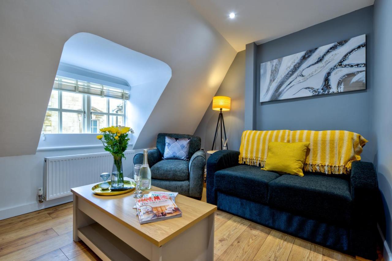 Stamford Central Stay - Stylish 2-Bed Apartment With Wifi Екстер'єр фото